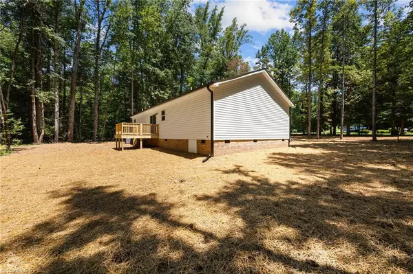 Kernersville, NC 27284,5085 Beulah LN