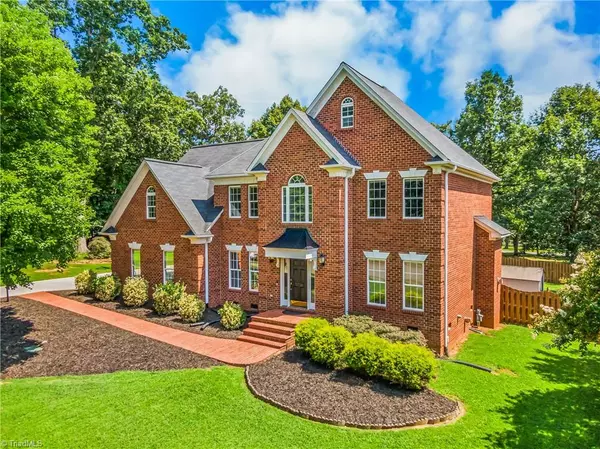 5736 Brightington CT, Kernersville, NC 27284