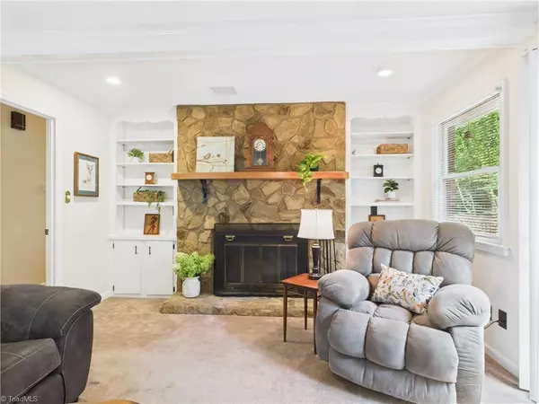 Browns Summit, NC 27214,2800 Brookledge CT