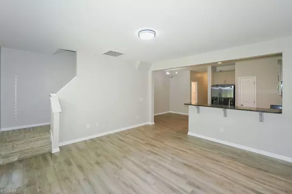 Burlington, NC 27215,1159 Kenross DR