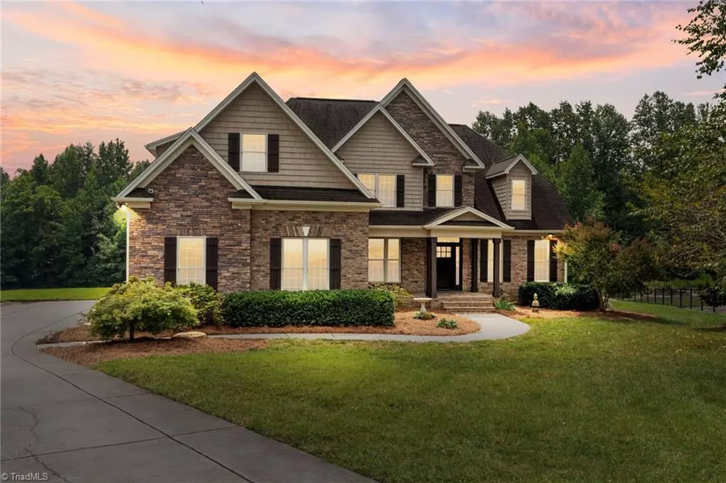 Summerfield, NC 27358,7291 Henson Forest DR