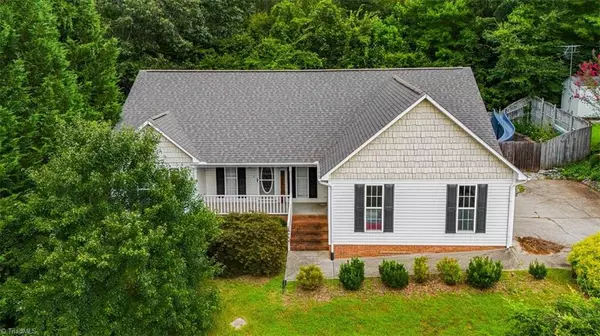 Thomasville, NC 27360,14 Shanda CT