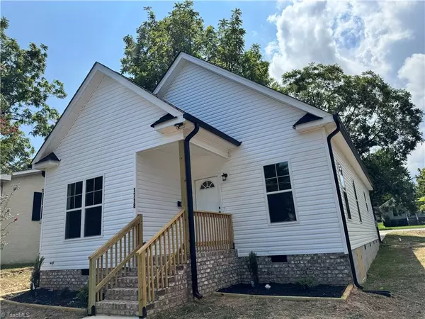 1718 Thurmond ST, Winston-salem, NC 27105