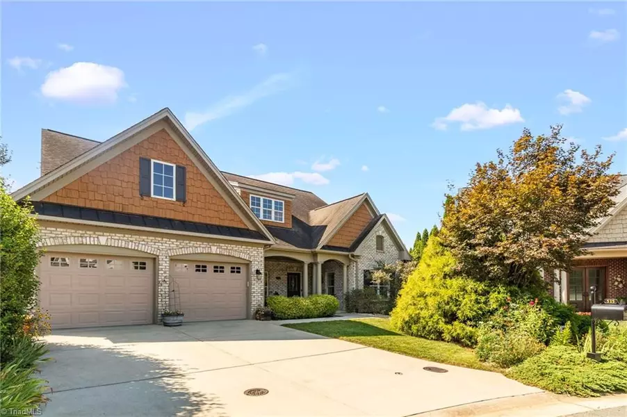 515 Silverbrook CT, Winston-salem, NC 27106