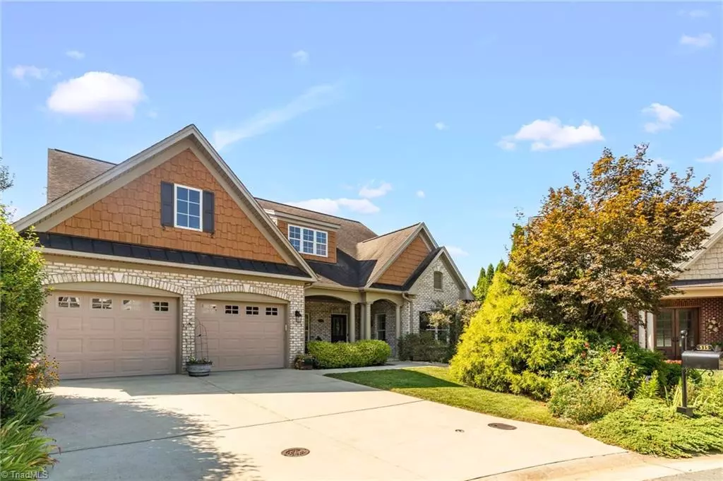 Winston-salem, NC 27106,515 Silverbrook CT