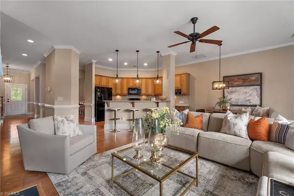 515 Silverbrook CT, Winston-salem, NC 27106