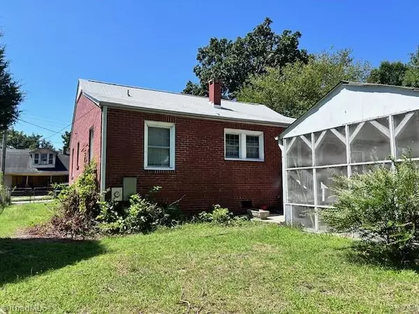 High Point, NC 27260,1209 Filbert PL