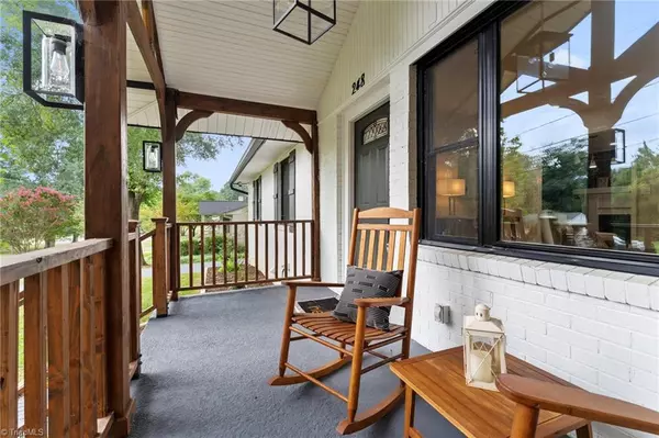 Winston-salem, NC 27104,248 Anita DR