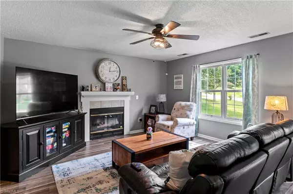 Winston-salem, NC 27106,5027 Heidelbury CT