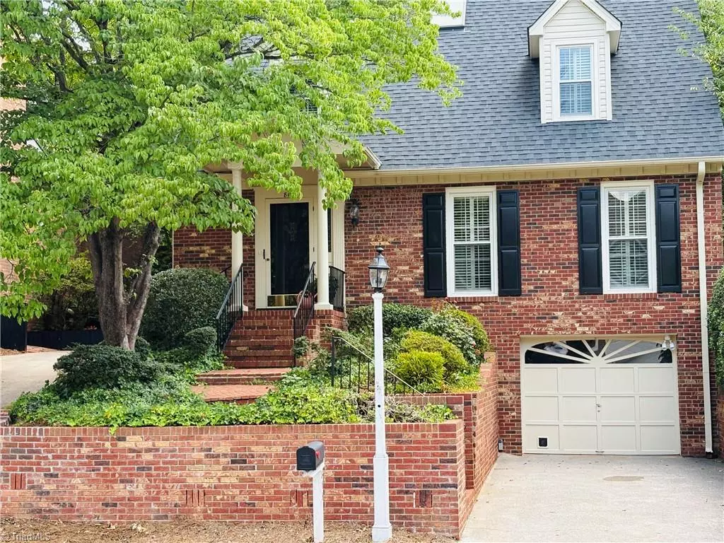 Winston-salem, NC 27104,813 Chancy LN