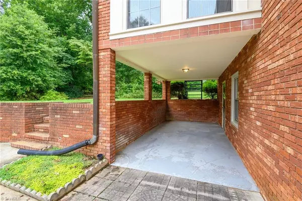 Winston-salem, NC 27106,143 Norman RD