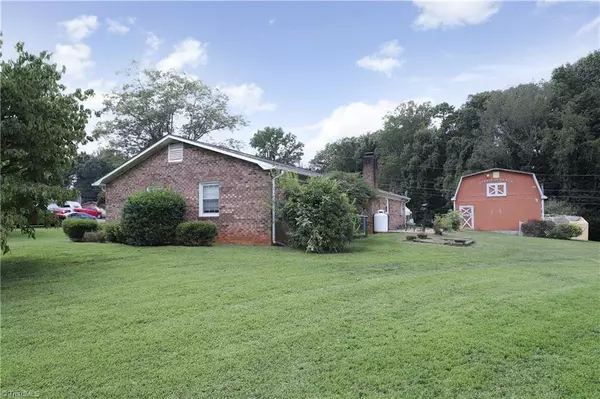 Kernersville, NC 27284,1635 Cricket CT