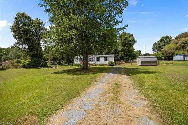Randleman, NC 27317,6435 Georgia DR