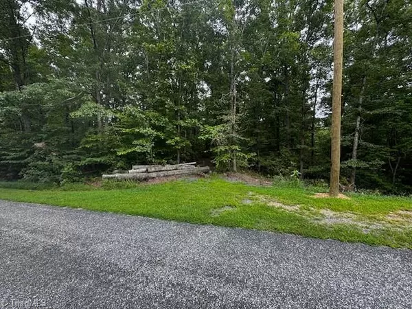Walnut Cove, NC 27052,0 John Harger RD