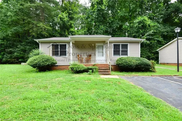 2002 Hummingbird CT, High Point, NC 27265