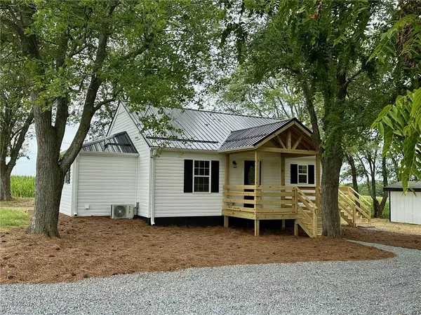 Hamptonville, NC 27020,875 Eagle Mills RD