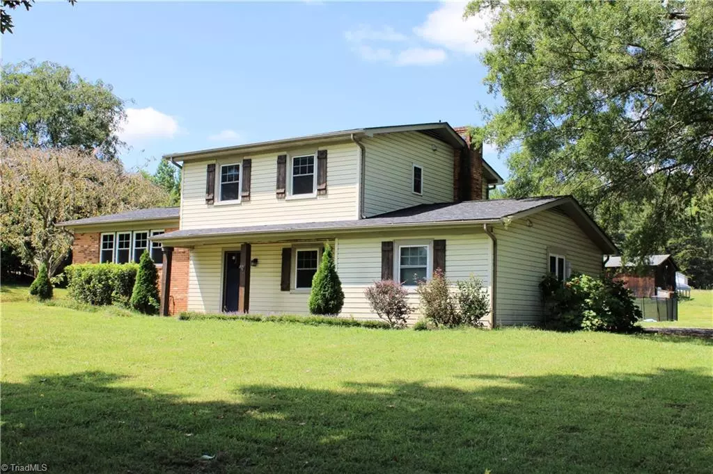 Mocksville, NC 27028,247 Chestnut TRL
