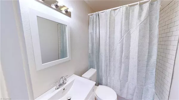 High Point, NC 27260,408 Meredith ST