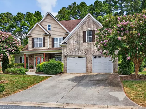 Winston-salem, NC 27107,221 Kiawah Island DR