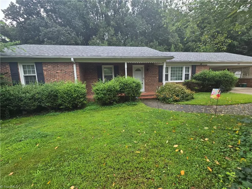 Thomasville, NC 27360,408 Crestview DR