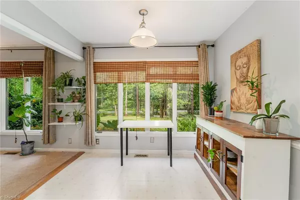 Greensboro, NC 27406,2203 Fox Glen DR