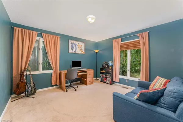 Greensboro, NC 27406,2203 Fox Glen DR