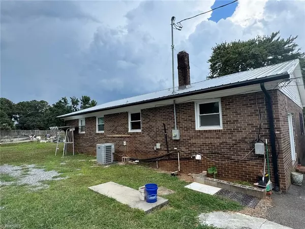 Salisbury, NC 28146,6415 Bringle Ferry RD