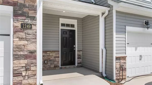 Kernersville, NC 27284,1452 Amberview LN
