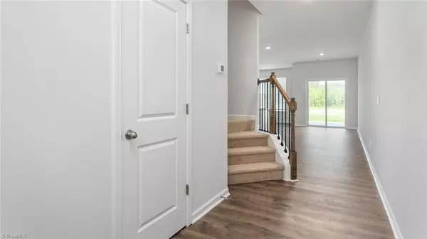 Kernersville, NC 27284,1452 Amberview LN