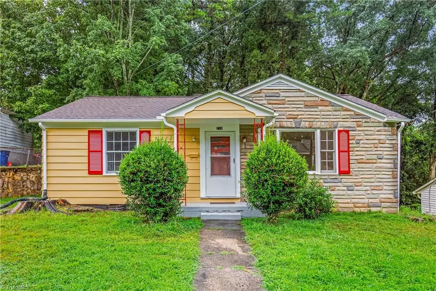 214 W Lemly ST, Winston-salem, NC 27127
