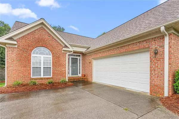 Kernersville, NC 27284,1332 Whitworth CT