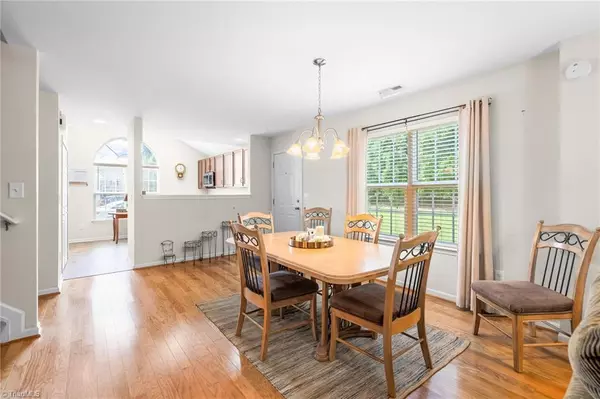Greensboro, NC 27409,320 Robyns Glen CIR