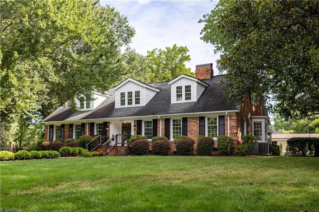 Charlotte, NC 28226,4401 Town And Country DR