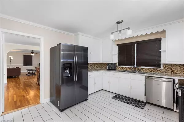 Winston-salem, NC 27107,124 Dillon ST