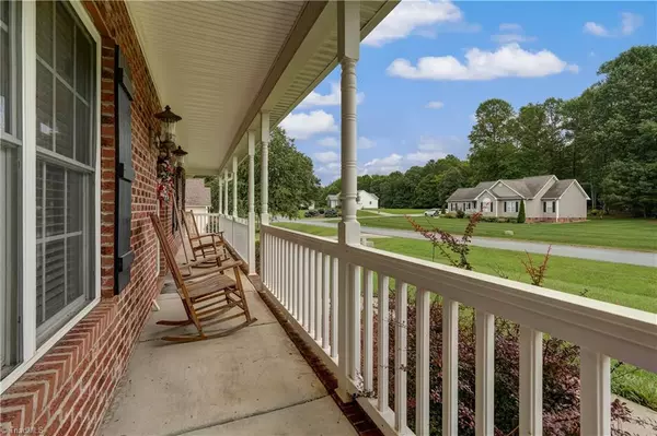 Reidsville, NC 27320,194 River Run DR