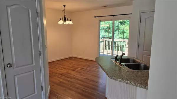 Winston-salem, NC 27107,211 Hill ST