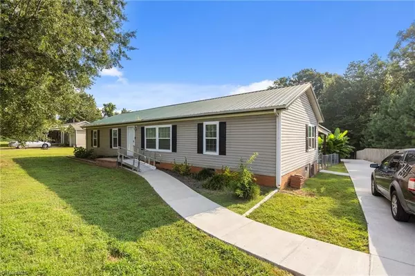 737 Westerly Park RD, Eden, NC 27288