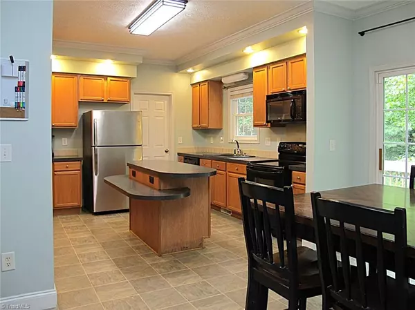 Kernersville, NC 27284,108 Hendrix DR