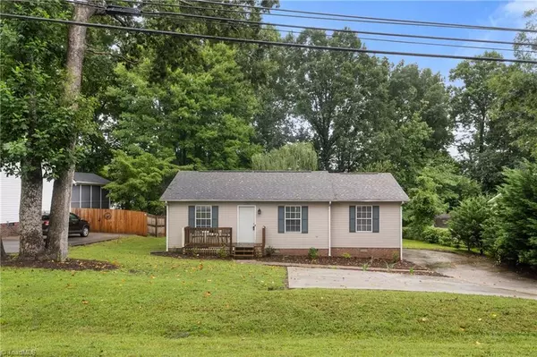 High Point, NC 27265,605 Westover DR