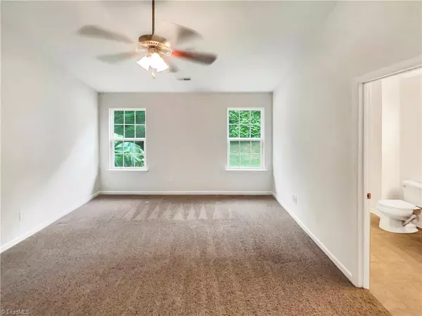 Pfafftown, NC 27040,4832 Old Towne Village CIR