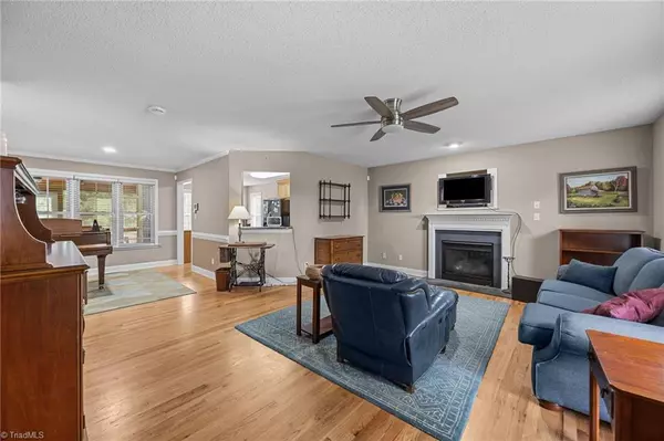 Winston-salem, NC 27107,596 Garden Valley DR