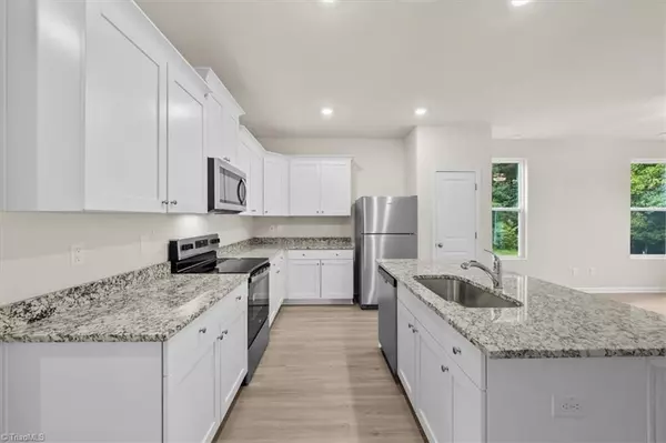 Graham, NC 27253,2114 Willow Glen DR