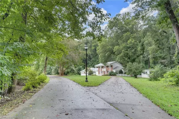 Winston-salem, NC 27101,620 Walkertown Guthrie RD