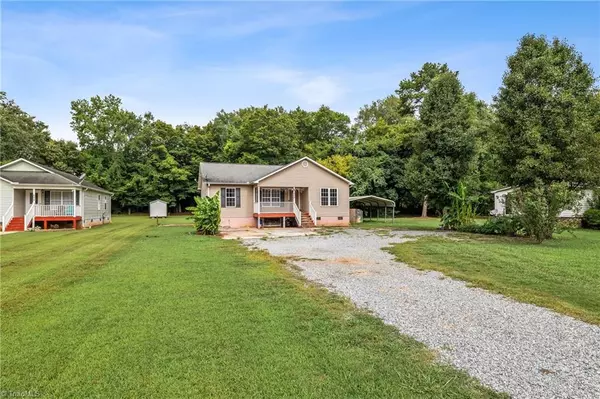 Lexington, NC 27292,602 Old Linwood RD