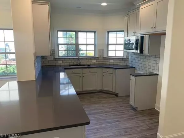 Colfax, NC 27235,1569 Oakbluffs DR