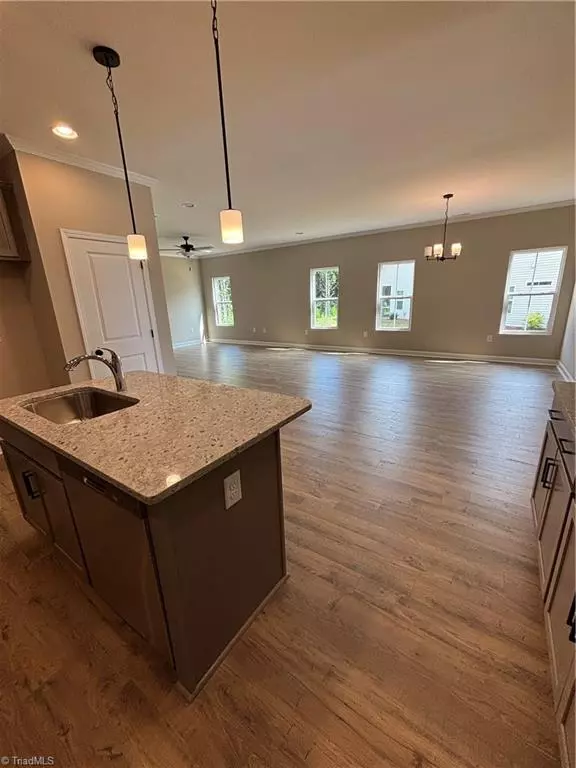 Clemmons, NC 27012,902 Beeson CT