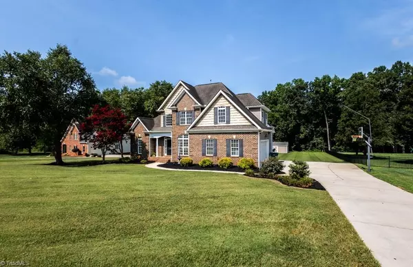 126 Hush Hickory TRCE, Reidsville, NC 27320