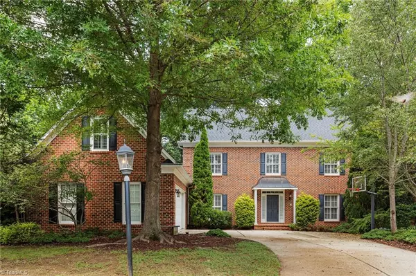 18 Windrock WAY, Greensboro, NC 27455