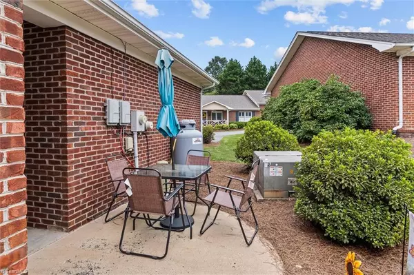 Mount Airy, NC NC,2029 N Main ST