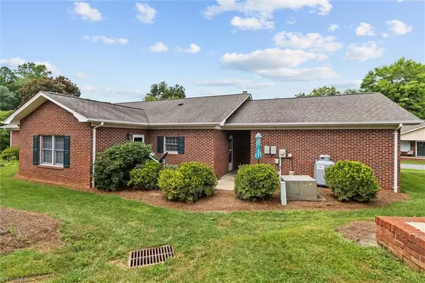 Mount Airy, NC NC,2029 N Main ST